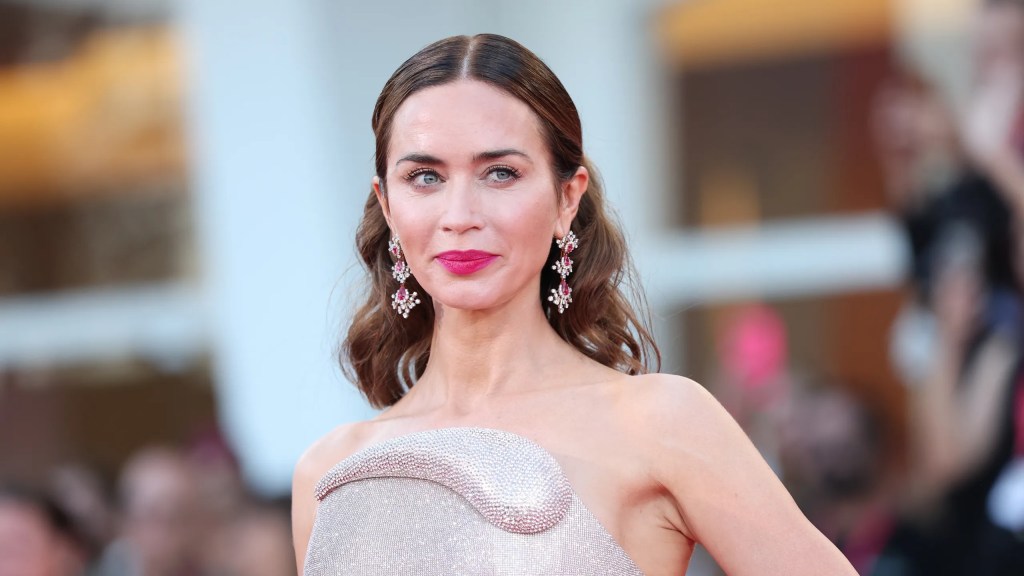 Emily Blunt reflexiona sobre el envejecimiento en&nbsp;Hollywood