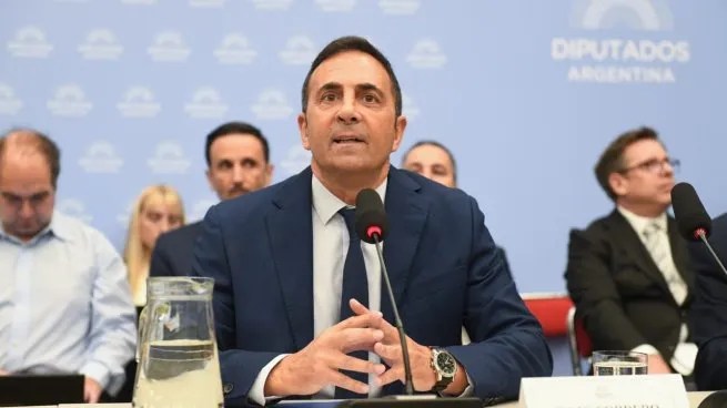 Cordero defiende eliminar la intermediación en planes sociales y apuesta a la reforma&nbsp;laboral